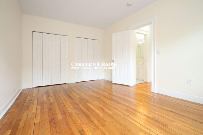 15 Langdon St
