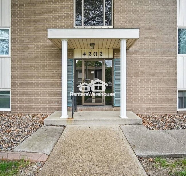 Building Photo - 6202 62nd St