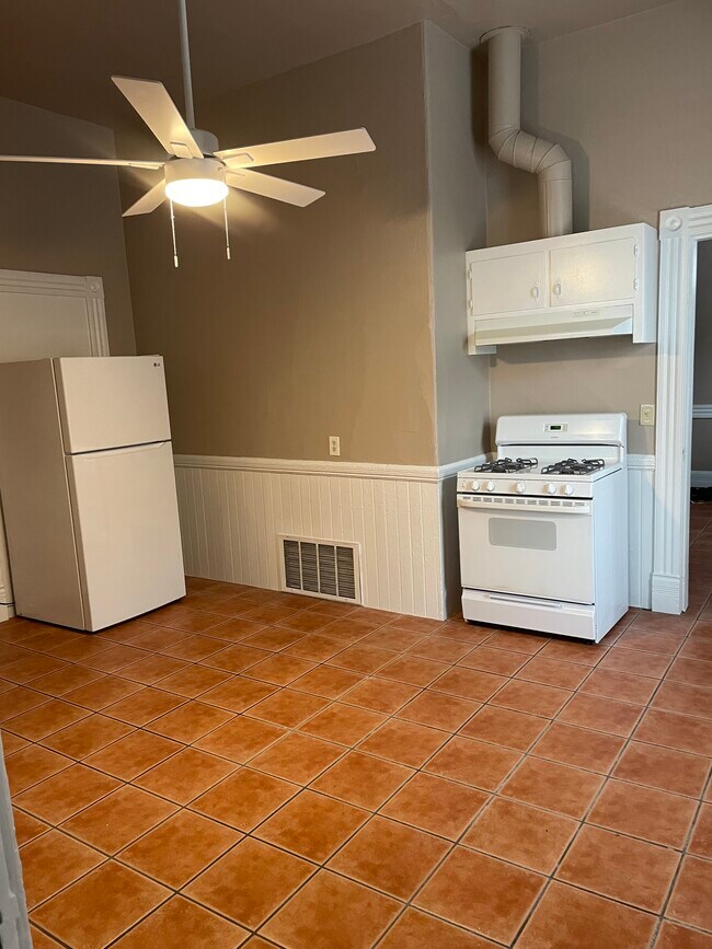 Photo - 313 1/2 20th St