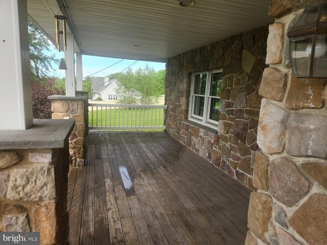 Photo - 1507 Easton Rd