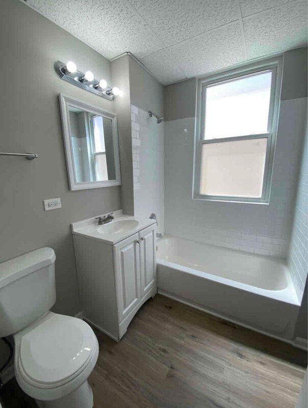 Photo - 917 N Cicero Ave Unidad 2