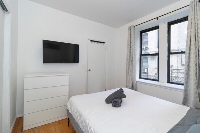 Photo - 1810 1st Ave Unit ID1058691P