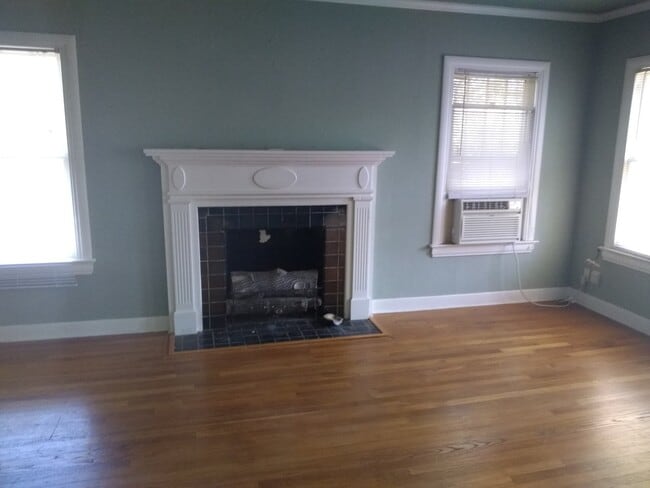 Photo - Fully Furnished 2-bed, 1-bath home