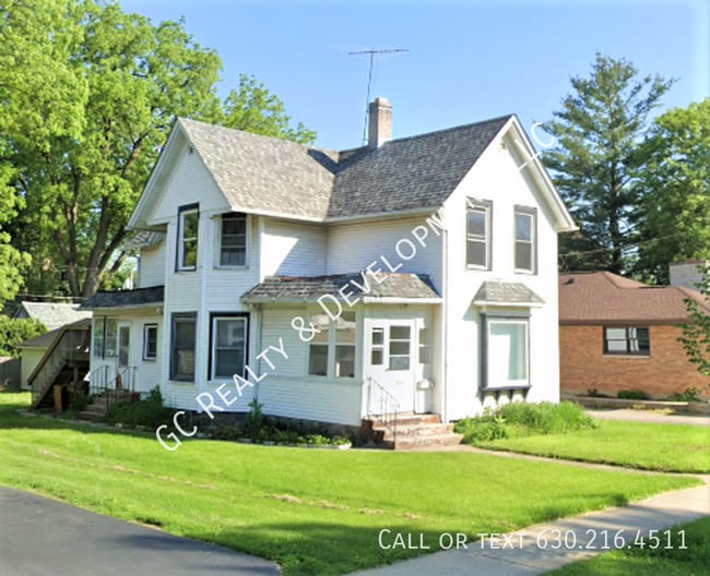 Building Photo - 132 S McHenry Ave Unit 2 Rental