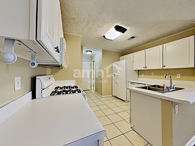 Photo - 1082 Britley Park Ln
