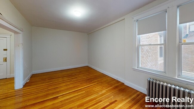 Photo - 1634 Commonwealth Ave Unidad 4