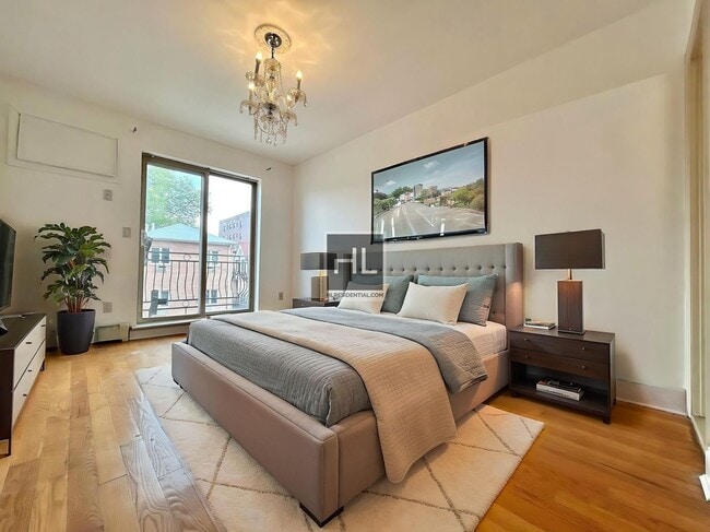 Photo - BAY 31 STREET Unit 3