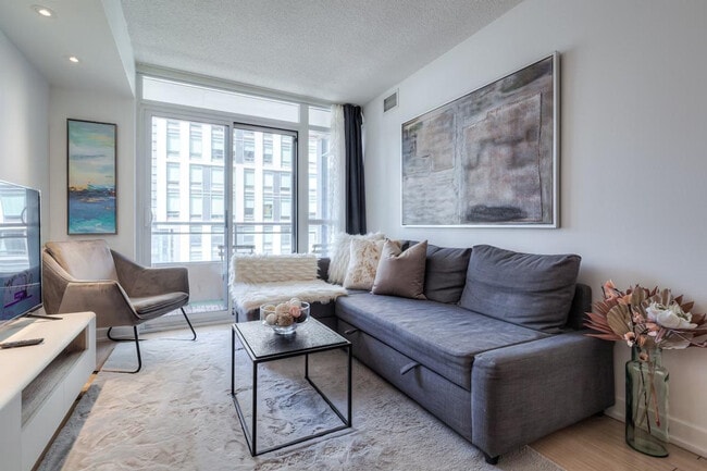 Building Photo - 68 Dan Leckie Way Unit ID1345908P