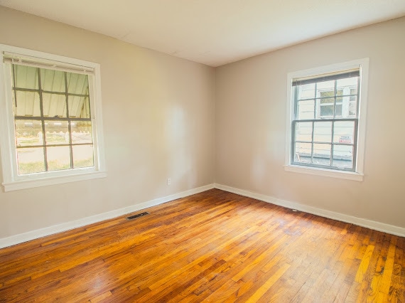 Photo - 5517 Court O