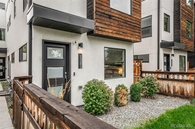 Photo - 1382 Zenobia St