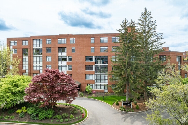 Primario - Hampton Place