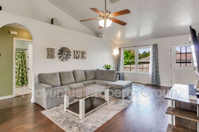 Photo - 3661 London Rd