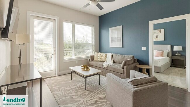 Photo - 3501 Ross Ave Unidad 3033