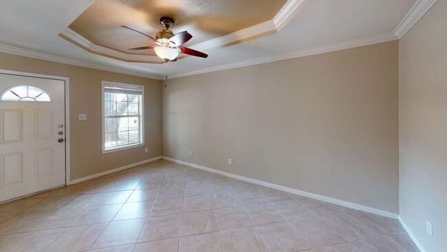 2/1 Duplex Available for Immediate move-in! - 2/1 Duplex Available for Immediate move-in! Casa