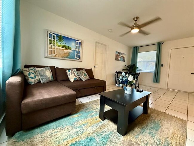 Photo - 3208 Canal Dr Unidad 2