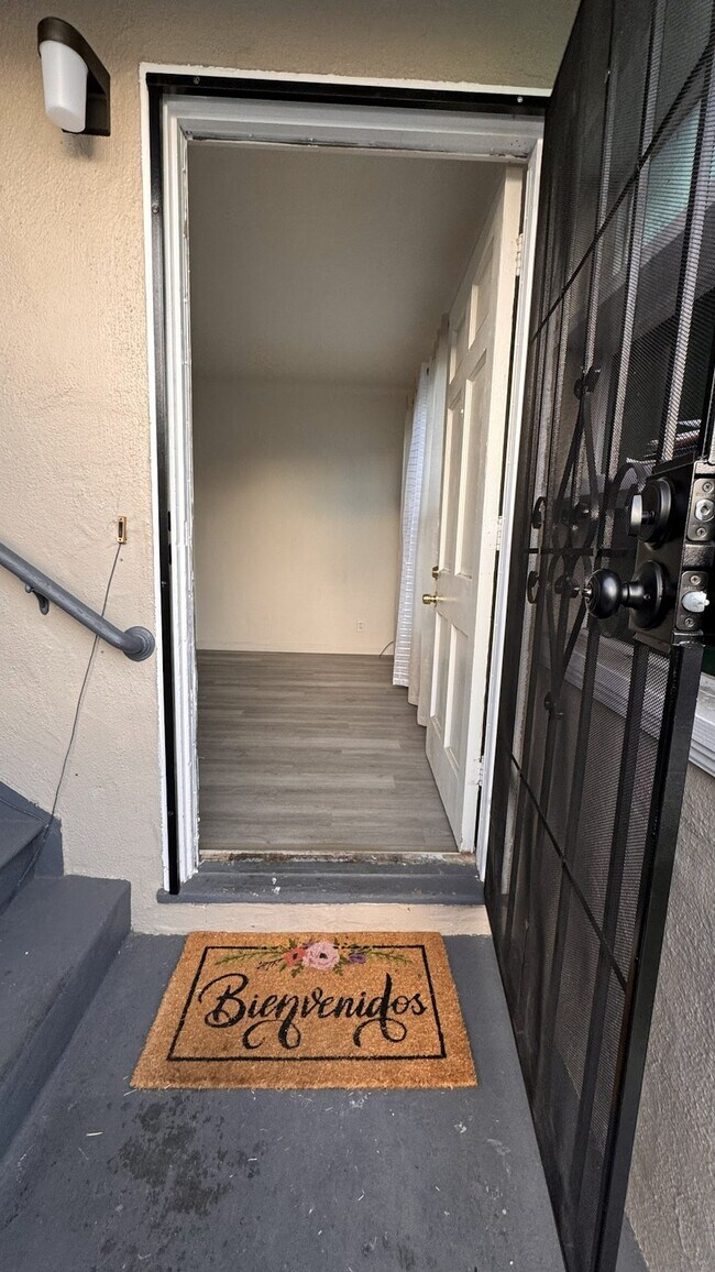 Photo - 1248 E 15th St Unit 1248