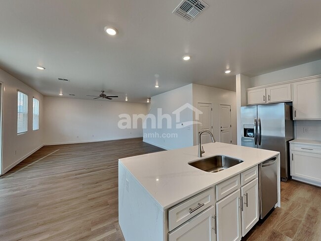 Photo - 9629 E Friedel Dr
