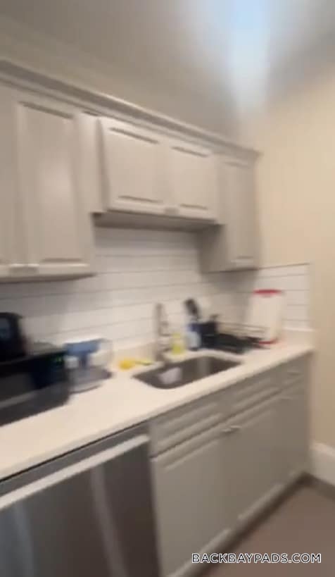 Photo - 913 Boylston St Unit 3