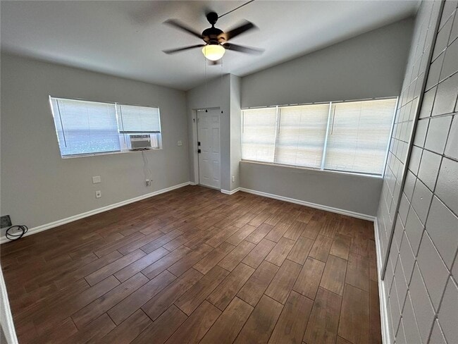 Photo - 1720 Miller Ave