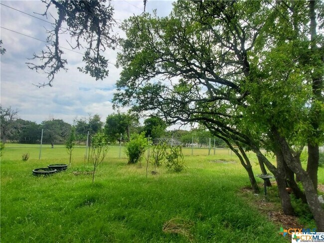 Photo - 1217 Craig St