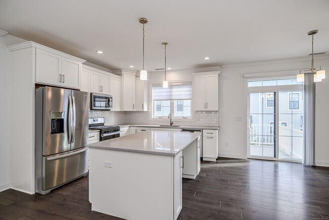 Photo - 8 Brentwood Cir Unit 8