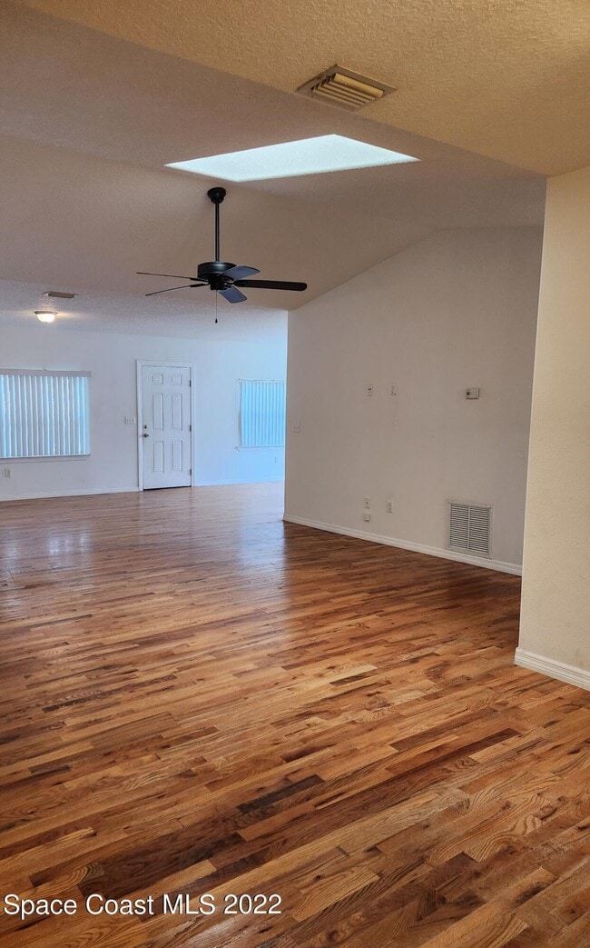 Photo - 1460 S Atlantic Ave