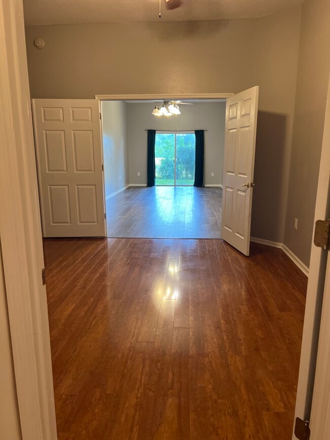 Photo - 4107 Meander Pl Unit 103