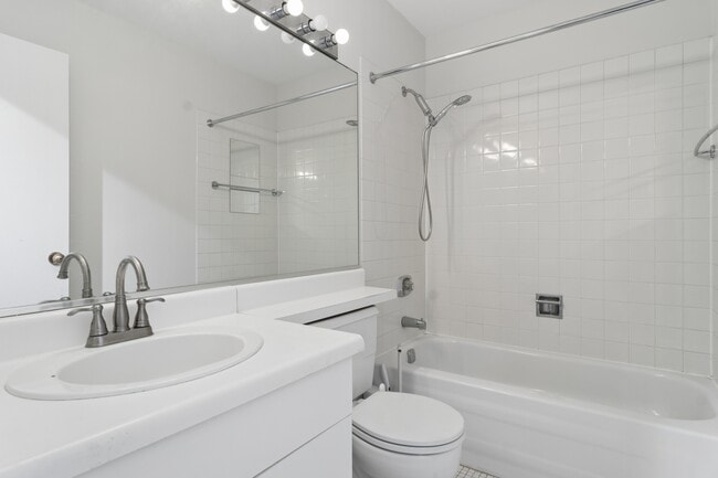 Photo - 431 S Dearborn St Unit 1004