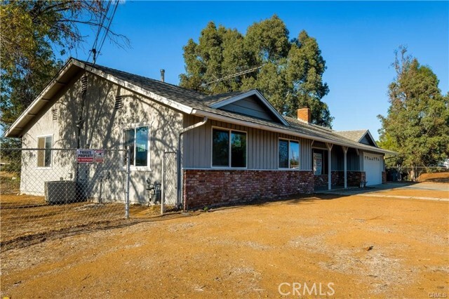 Photo - 41851 Kalmia St House