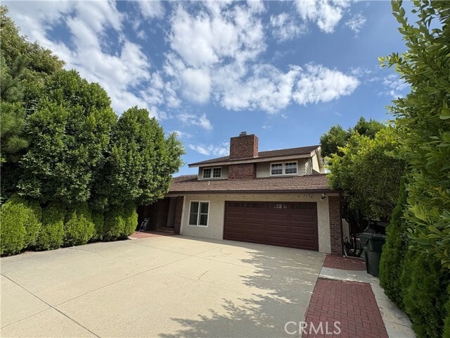 Building Photo - 1740 Orangewood Ave