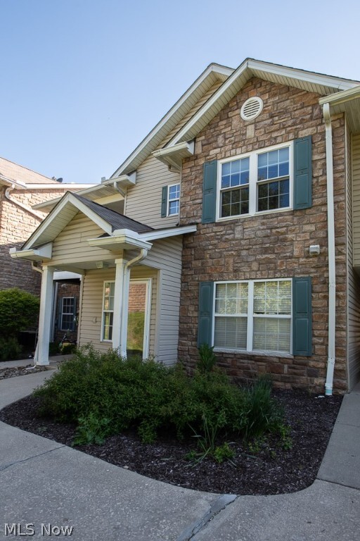 Building Photo - 14822 Lenox Dr Unit 222 Rental