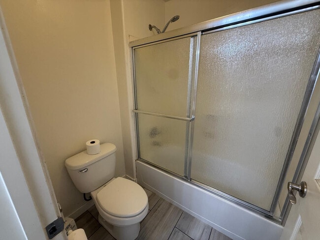 Photo - 2635 E Vermont Ct