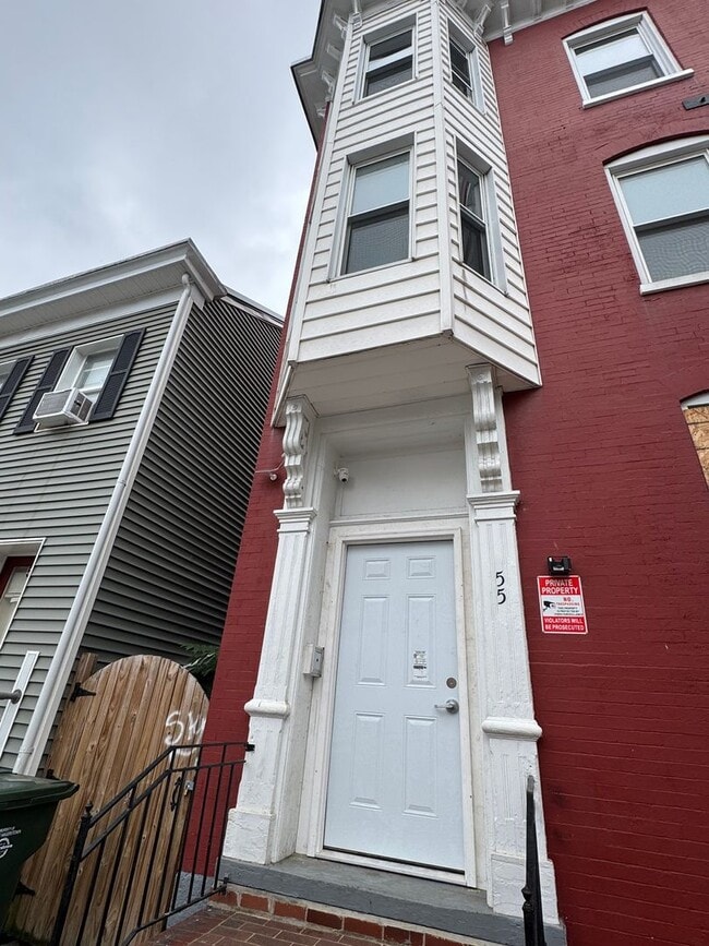 Building Photo - 55 E Antietam St Unit 55 E. Antietam Street 1F Rental