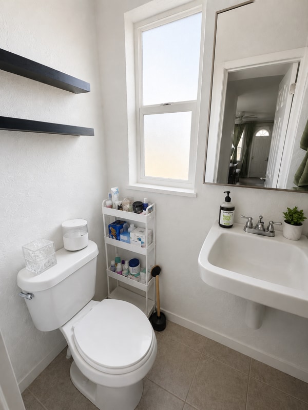 Photo - 467 1/2 92nd Avenue North, Unit B Unit B