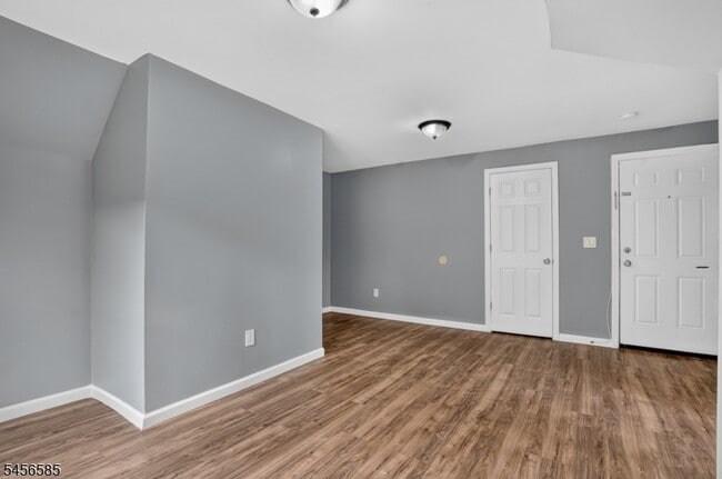 24 Millington Ave