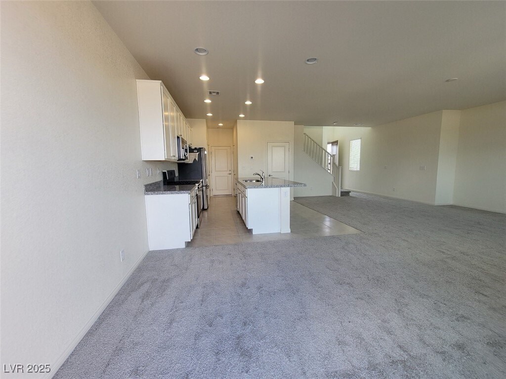 Photo - 8418 Sycamore Crk St