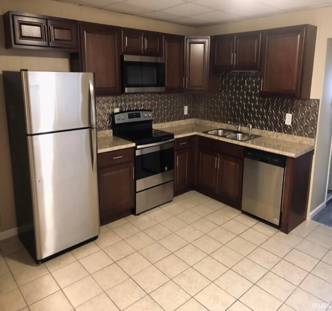 Photo - 2601 W Virginia St Unit B
