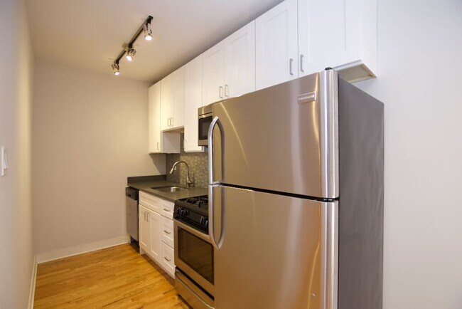 Photo - 2425 N Kedzie Blvd Unit 701