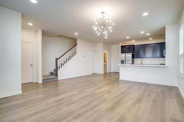 Photo - 211 Athenia Dr