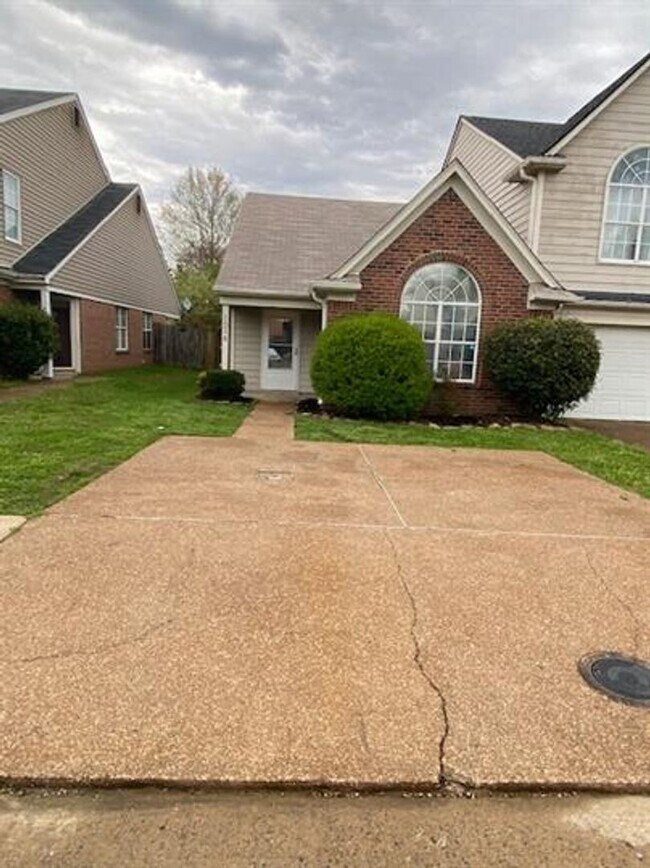 Building Photo - Charming 2-Bedroom Home in Cordova-Comfort & Convenience Await!