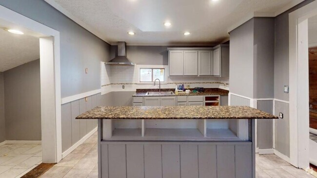 Building Photo - 193 Frost Ave Rental