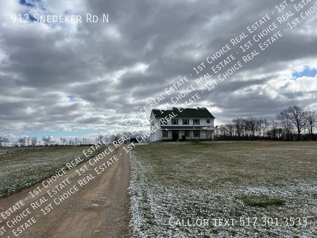 Building Photo - 912 Snedeker Rd N Rental