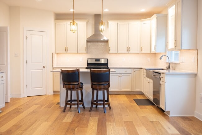 Photo - 12194 Elnora Ln