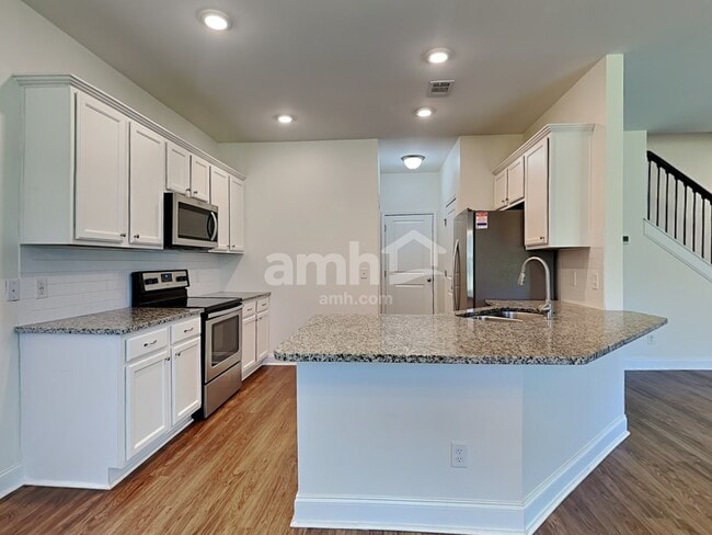 32 Birch Cir