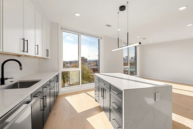 Building Photo - 215 Border St Unit 301 Rental