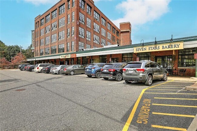 Photo - 20 Newman Ave Unit 11-11303