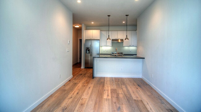 Building Photo - 1373 Minna St Rental