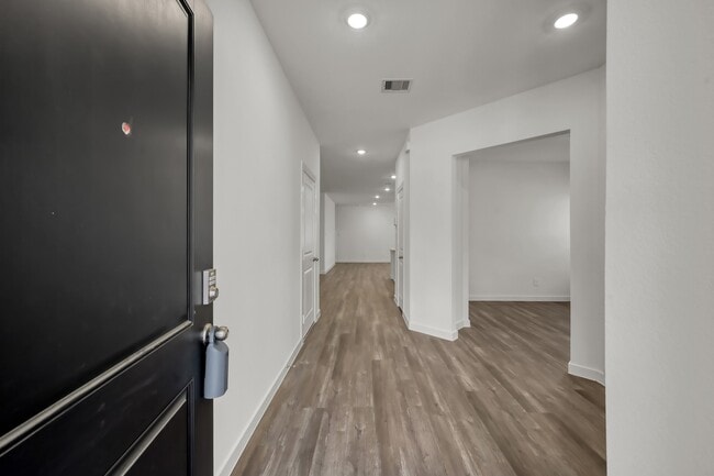 Photo - 647 Delicate Arch Dr