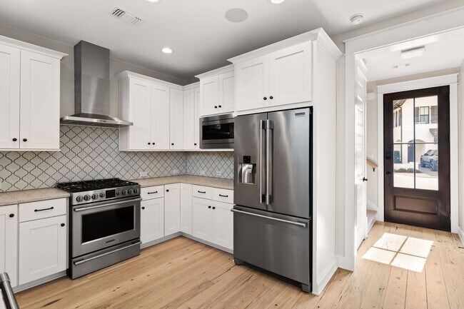 Photo - 414 Ridgewalk Cir