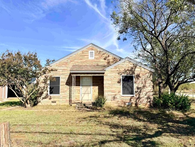 Building Photo - 157 FM 3393